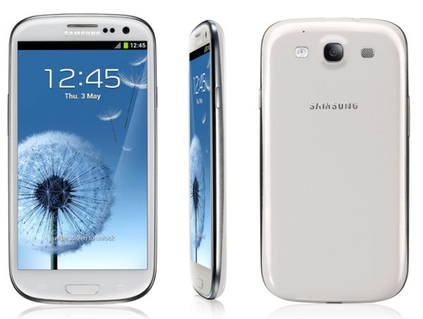 Samsung Galaxy S3 with an Android 4.4.4 KitKat