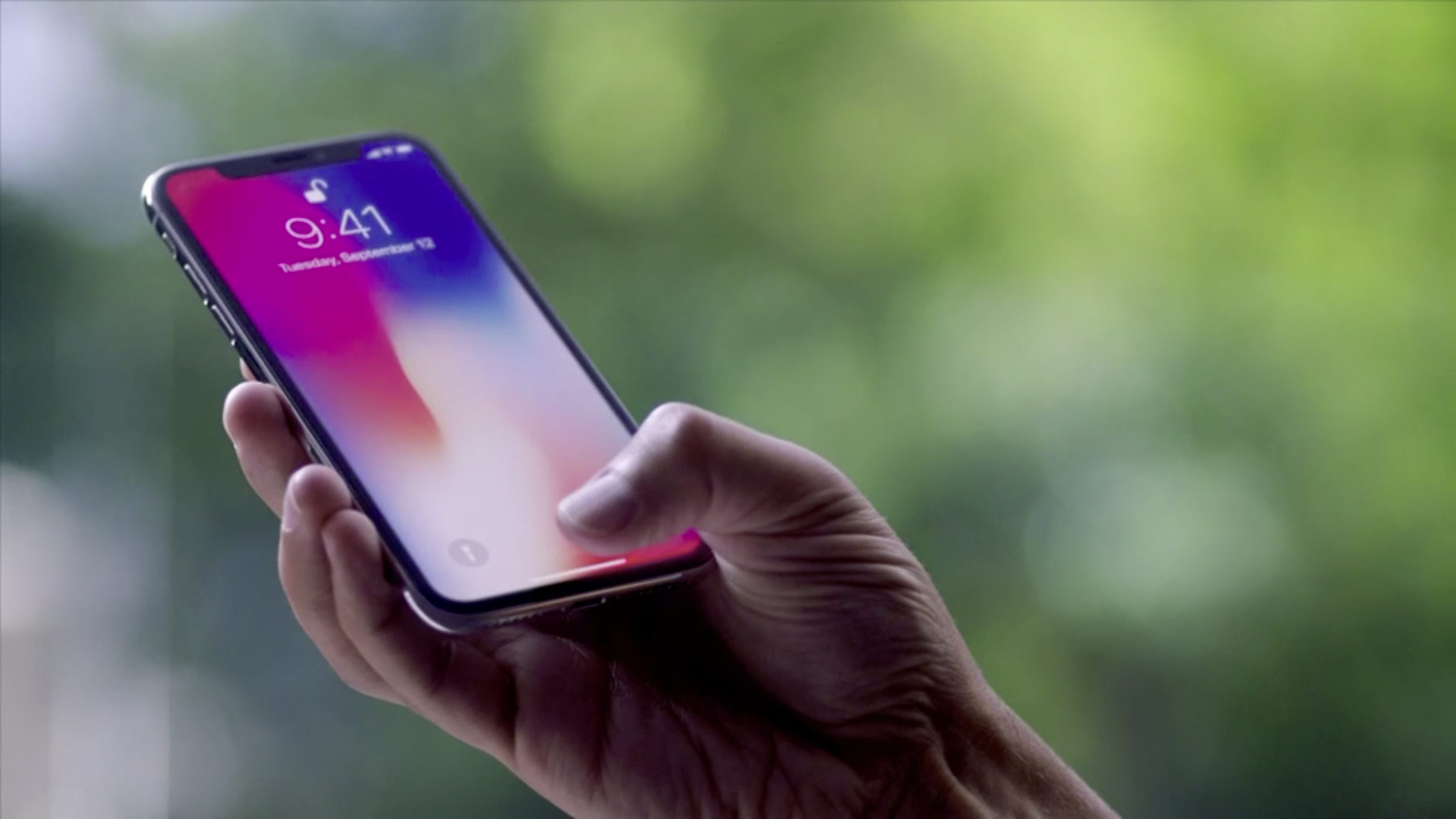 iPhone X considered to be the most fragile (popular) smartphone ever made