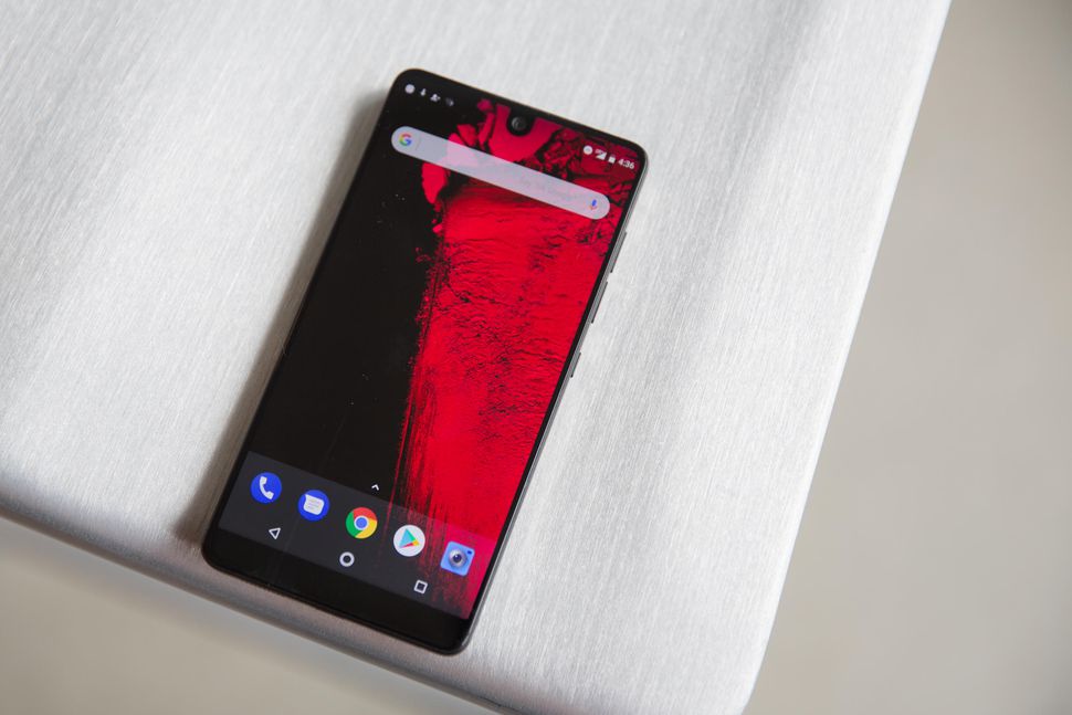 Essential Phone sold out, no new units will be produced