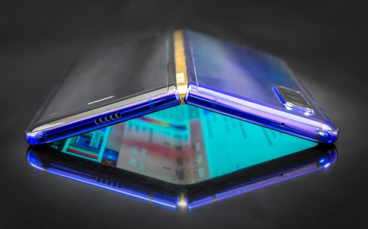 Samsung Galaxy Fold 2 soll nicht mehr als 1.000 US-Dollar kosten, ein Clamshell-Design bernehmen