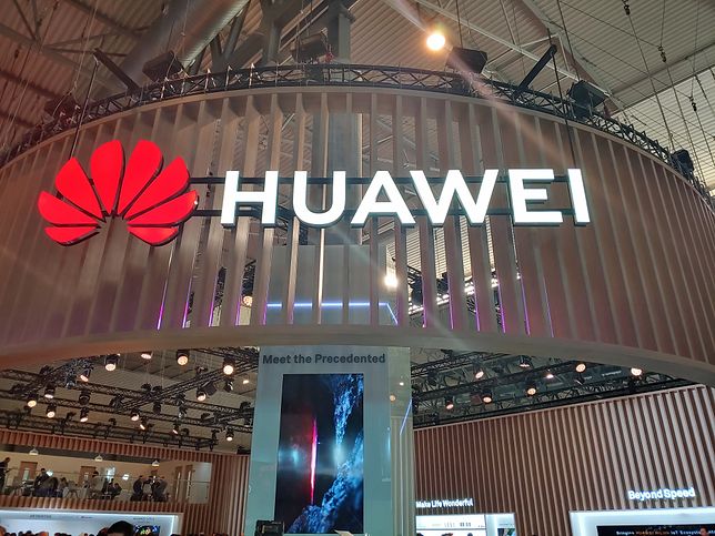 Huawei will build its first 5G manufactury in Europe