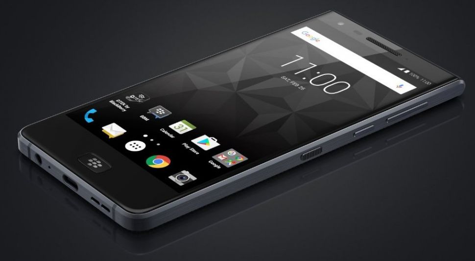 BlackBerry Motion leaked. Waterproof, touchscreen and more