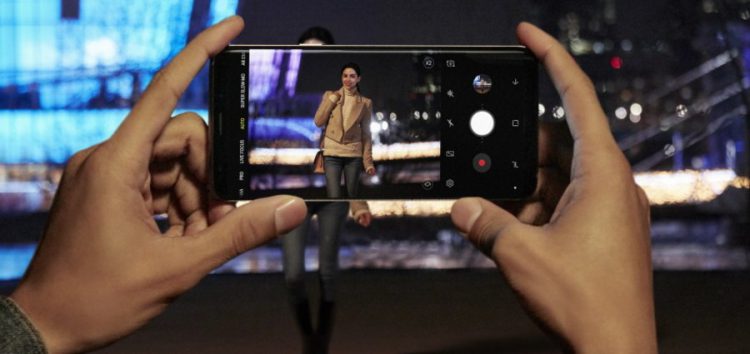 Samsung Galaxy S9 and S9 Plus from T-Mobile received camera night mode in their most recent update