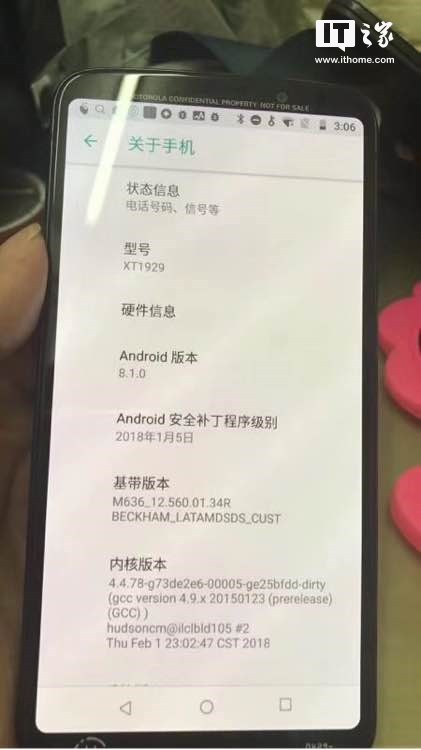 Three new live pictures of Moto Z3 Play are out