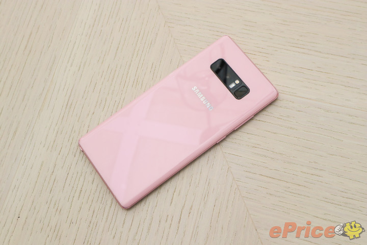 Pink Samsung Galaxy Note 8 is here
