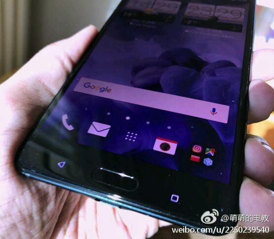 HTC Ocean Note - leaked pictures to tease tomorrow's release