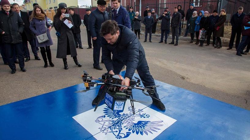 Russians made a $20 thousand mail drone, then they hit a wall. Literally