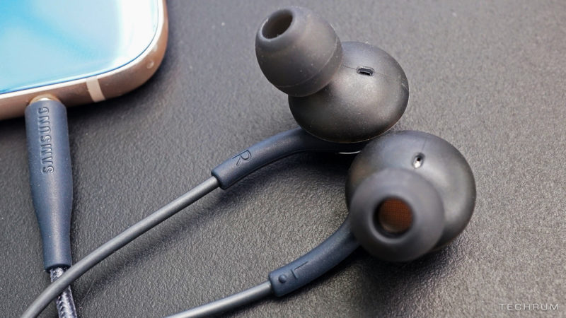 Looks like every Galaxy S8 phone will come with AKG earbuds