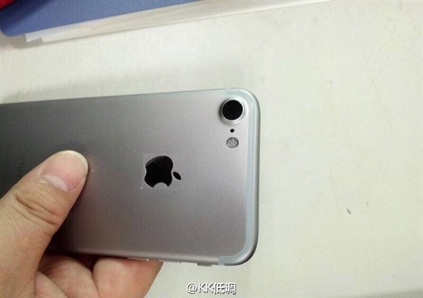 iPhone 7 without mini jack confirmed