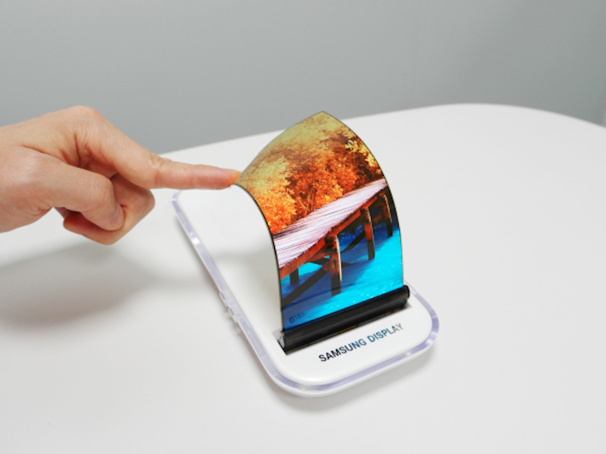 Foldable Samsung ”Galaxy X” may be revealed this year